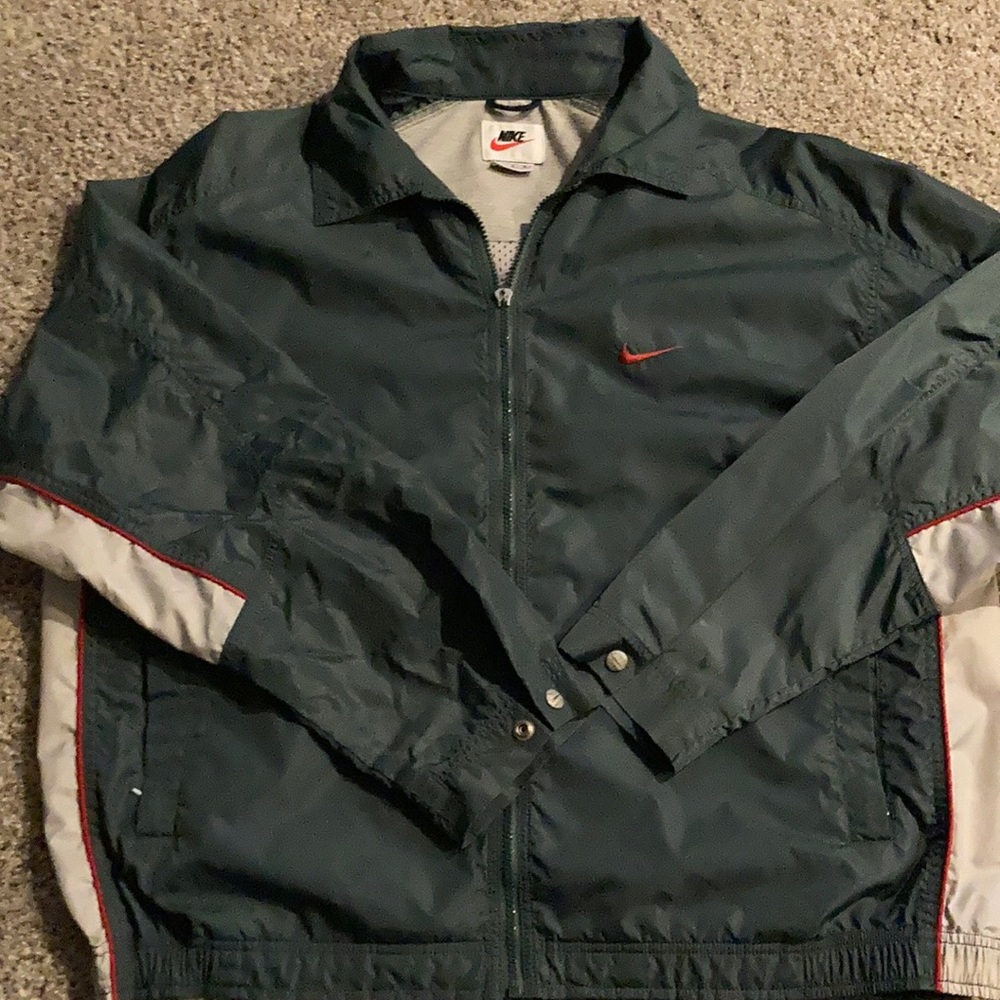 Vintage Nike male wind break jacket